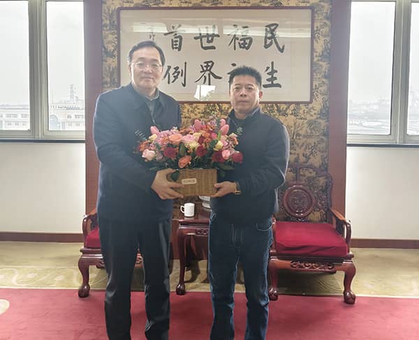 1（需要裁剪）.jpg